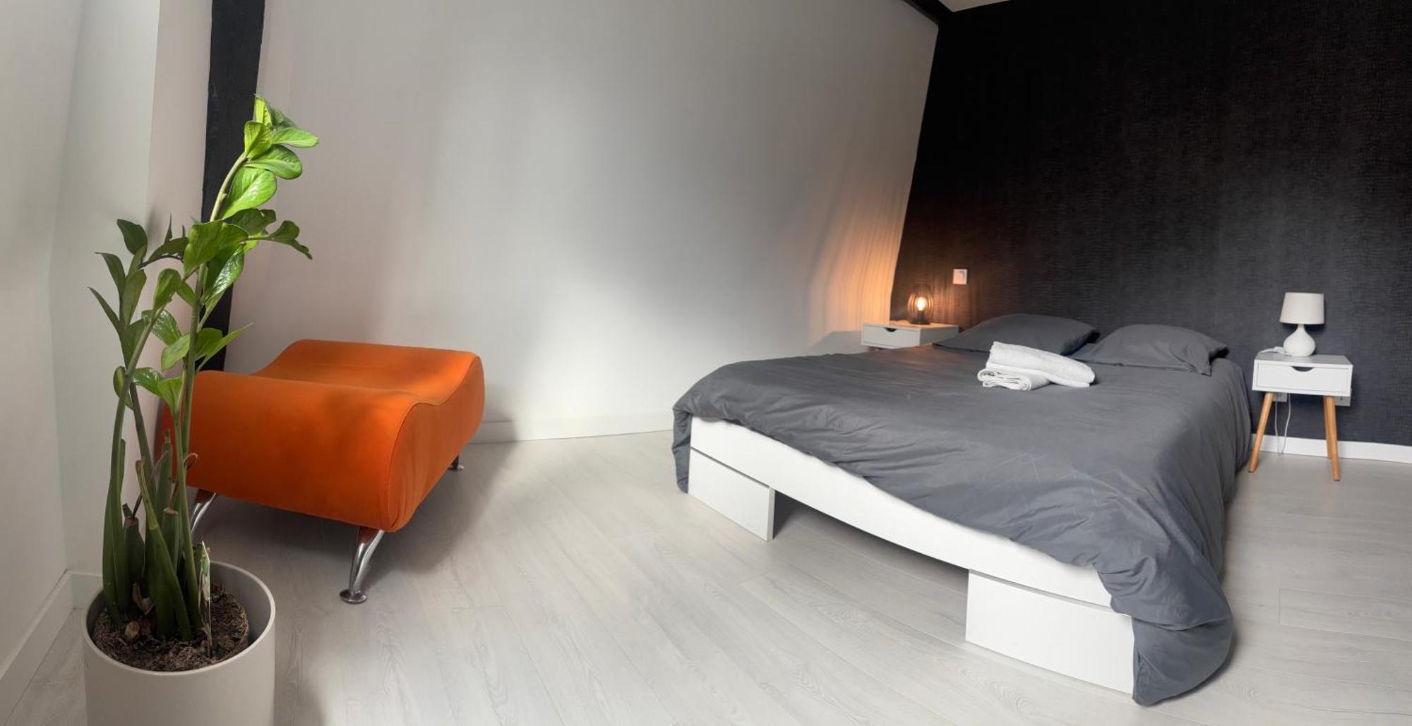 La Mansarde, Appartement Climatise En Centre Ville ルミルモン エクステリア 写真